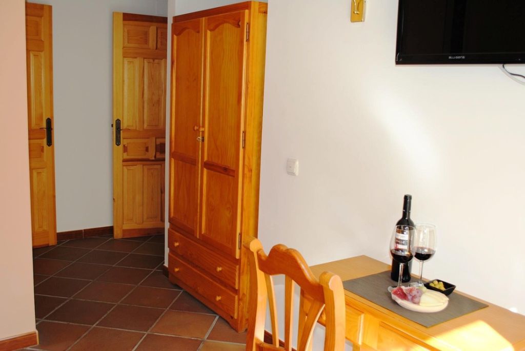 Hotel Maria Cristina La Cala Del Moral ภายนอก รูปภาพ